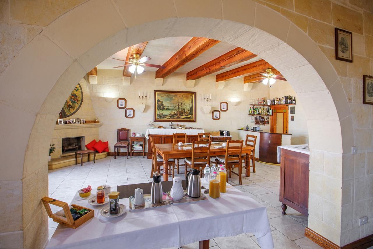 לינה וארוחת בוקר Xagħra L'Ghorfa מראה חיצוני תמונה